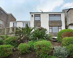 Surf Break 2BD St Ives Apartment W/ Sea Views+spa Experience