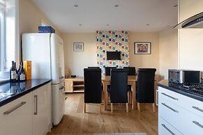 Central Dartmouth Townhouse