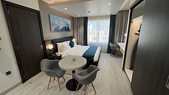 Citadines Al Ghubrah Muscat