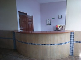 Summer Springs Hotel