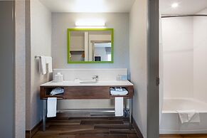 Hampton Inn & Suites by Hilton Edmonton St. Albert