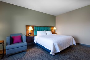 Hampton Inn & Suites by Hilton Edmonton St. Albert