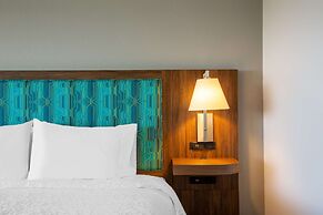 Hampton Inn & Suites by Hilton Edmonton St. Albert