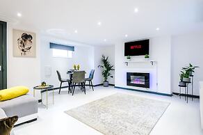 Stay With Empire- Dickson Road