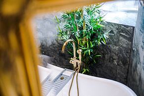 Stay With Empire- Dickson Road