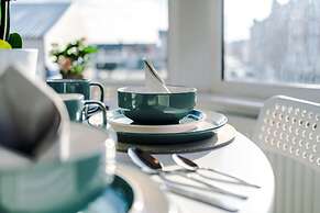 Stay With Empire- Dickson Road