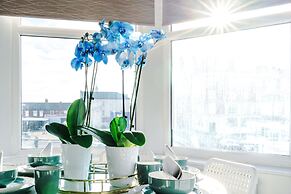 Stay With Empire- Dickson Road