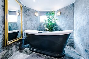 Stay With Empire- Dickson Road