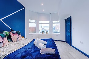 Stay With Empire- Dickson Road