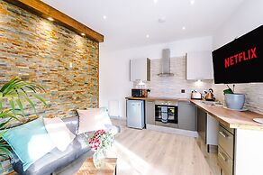 Stay With Empire- Dickson Road