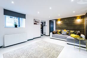 Stay With Empire- Dickson Road