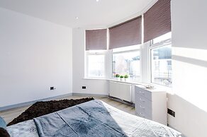 Stay With Empire- Dickson Road