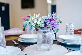 Stay With Empire- Dickson Road