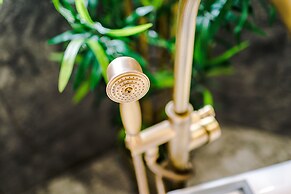 Stay With Empire- Dickson Road