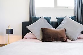 Stay With Empire- Dickson Road