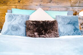 Stay With Empire- Dickson Road