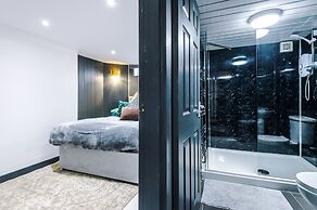 Stay With Empire- Dickson Road