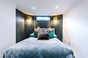 Stay With Empire- Dickson Road