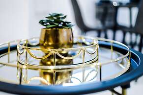 Stay With Empire- Dickson Road