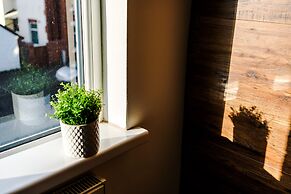 Stay With Empire- Dickson Road