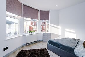 Stay With Empire- Dickson Road