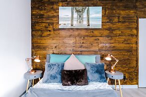 Stay With Empire- Dickson Road