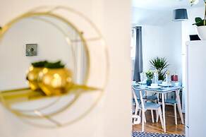 Stay With Empire- Dickson Road