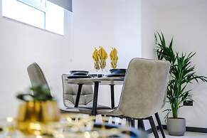 Stay With Empire- Dickson Road