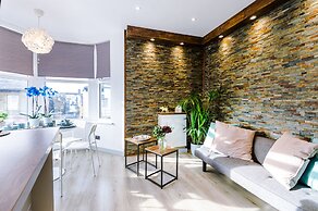 Stay With Empire- Dickson Road