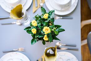 Stay With Empire- Dickson Road