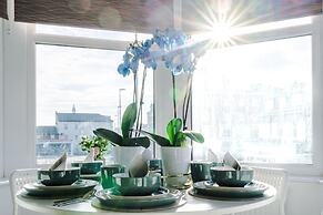 Stay With Empire- Dickson Road