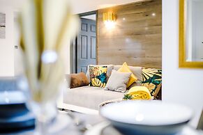 Stay With Empire- Dickson Road