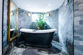 Stay With Empire- Dickson Road