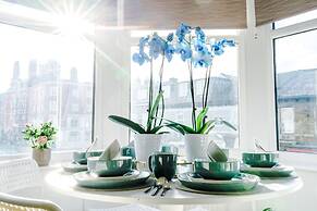 Stay With Empire- Dickson Road