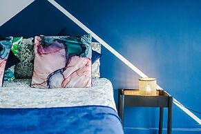 Stay With Empire- Dickson Road