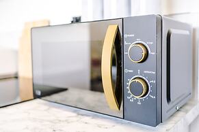 Stay With Empire- Dickson Road