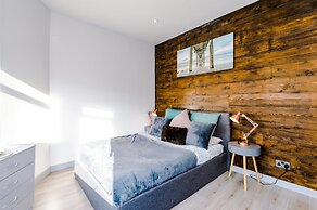 Stay With Empire- Dickson Road