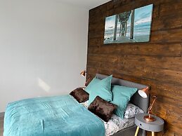 Stay With Empire- Dickson Road