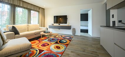 Primera Apartments
