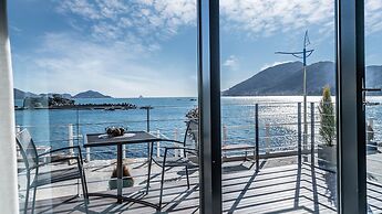 Namhae Lounge 32 Resort A