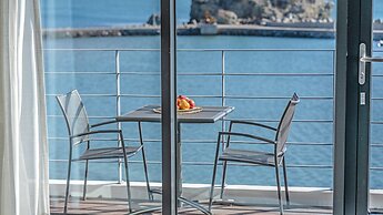 Namhae Lounge 32 Resort A