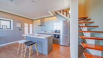 Namhae Lounge 32 Resort C