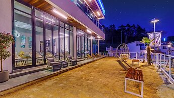 Namhae Lounge 32 Resort C