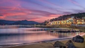 Namhae Lounge 32 Resort C