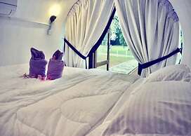 Mango's Park Port Dickson