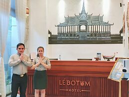 Le Botum Hotel