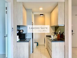 The Robertson KL By Lahome Suite