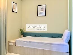 The Robertson KL By Lahome Suite