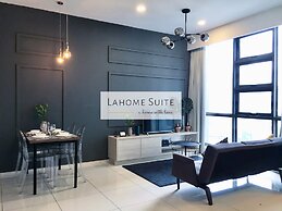 The Robertson KL By Lahome Suite