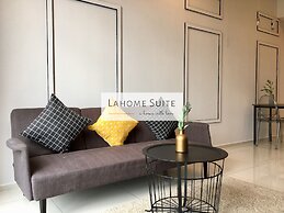 The Robertson KL By Lahome Suite